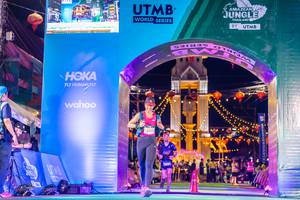 BIB: 5577
                            <button type="button" onclick="openModal(21813117)" class="btn btn-primary btn-sm float-right btn-popup" data-toggle="modal" data-target=".modal-high-quality">
                        <i class="fas fa-shopping-cart"></i> Add to Cart
                    </button>
                                            <button type="button" onclick="isThisMe(21813117, true)" class="btn btn-success btn-sm float-right btn-popup btn-isme hidden" data-toggle="tooltip" data-placement="bottom" title="นี่คือรูปของคุณใช่ไหม คลิกที่นี่เพื่อเอาเข้าอัลบั้ม">
                        <i class="fas fa-plus"></i> Add to album
                    </button>
                    <button type="button" onclick="isThisMe(21813117, false)" class="btn btn-warning btn-sm float-right btn-popup btn-isnotme hidden">
                        <i class="fas fa-ban"></i> Remove from album
                    </button>